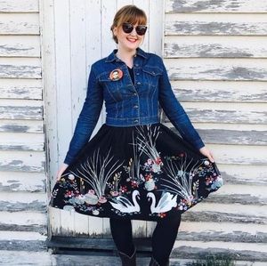 Meet your Posher, Lizzie